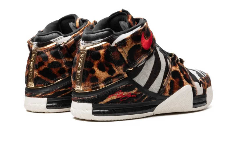 Nike Basketball LeBron 2 'Beast'